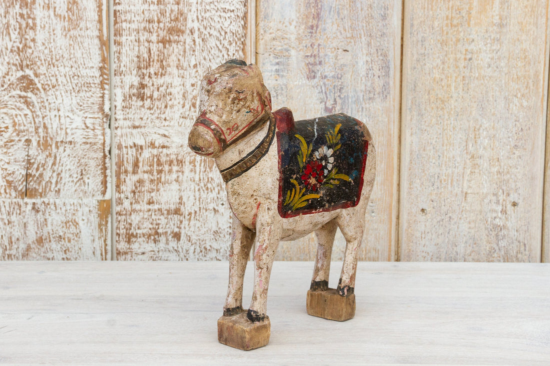 Kaila Wooden Painted Nandi Statue