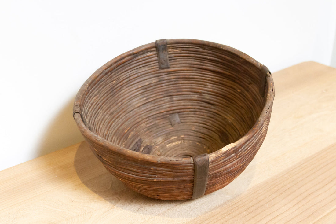 Vintage Farmhouse Wicker Basket-Sundarbons