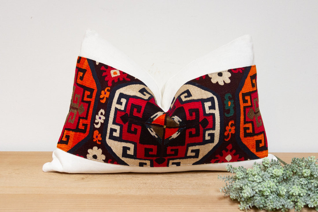 Lasya Antique Lakai Tribe Linen Pillow