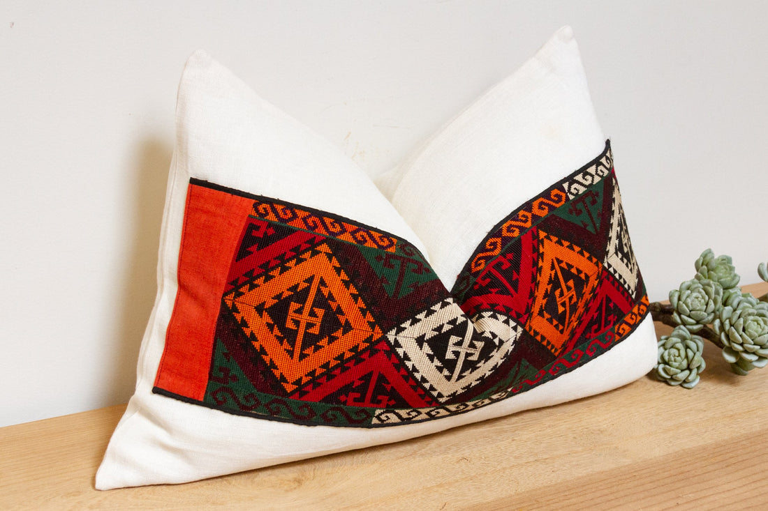 Omina Antique Lakai Tribe Linen Pillow