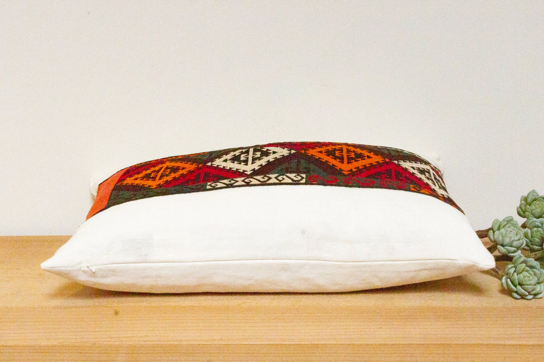 Omina Antique Lakai Tribe Linen Pillow
