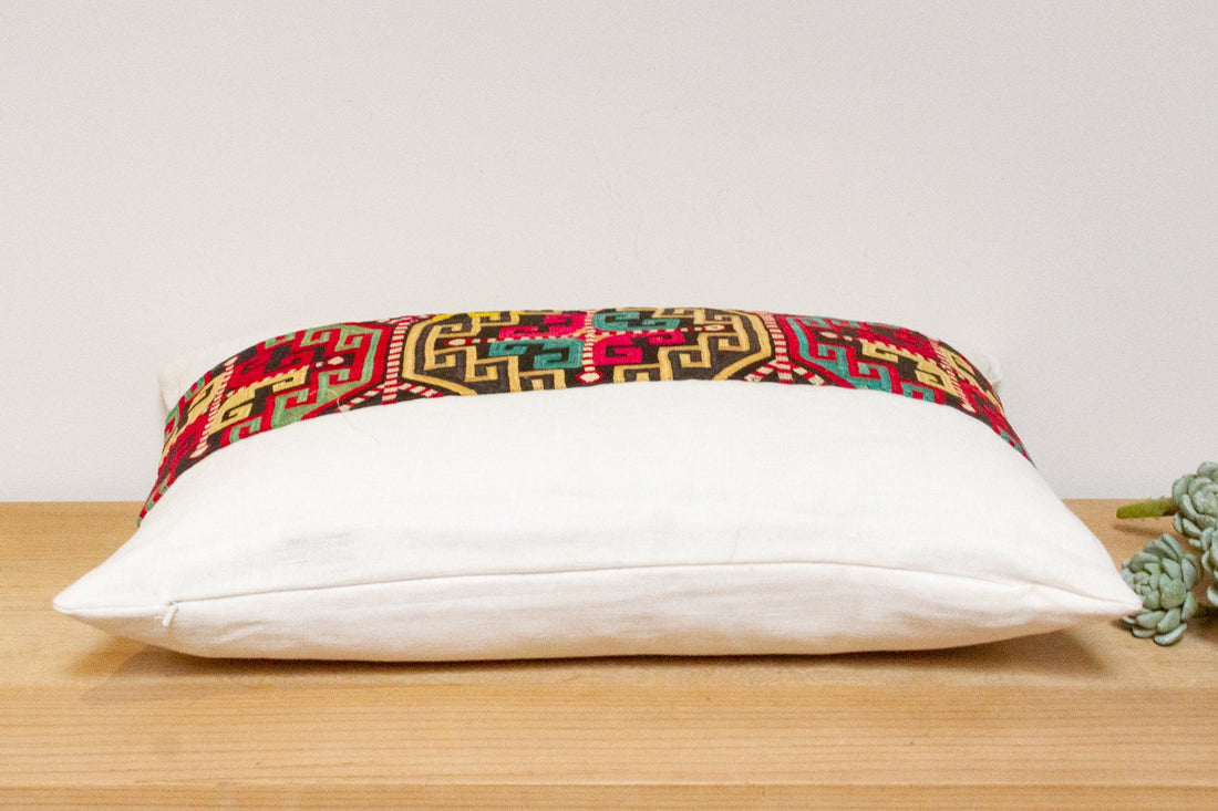Gul Antique Lakai Tribe Linen Pillow