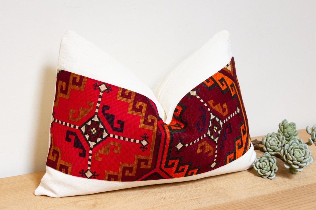 Aabir Antique Lakai Tribe Linen Pillow