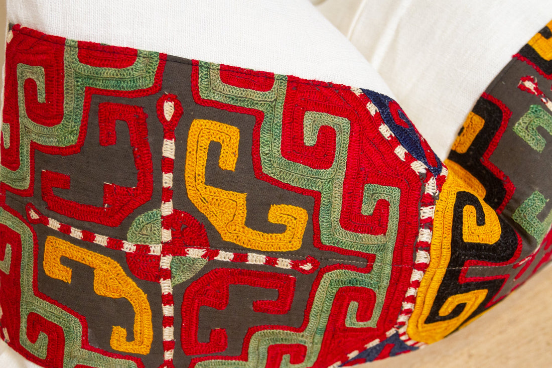 Veeda Antique Lakai Tribe Linen Pillow