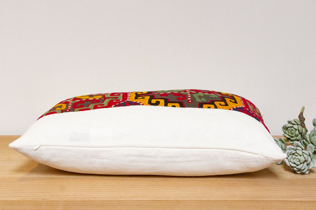 Veeda Antique Lakai Tribe Linen Pillow
