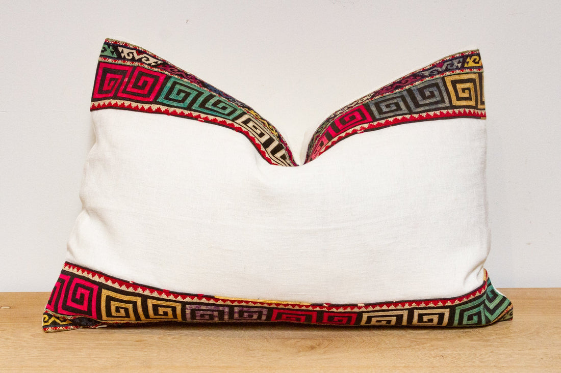 Yamna Antique Lakai Tribe Linen Pillow