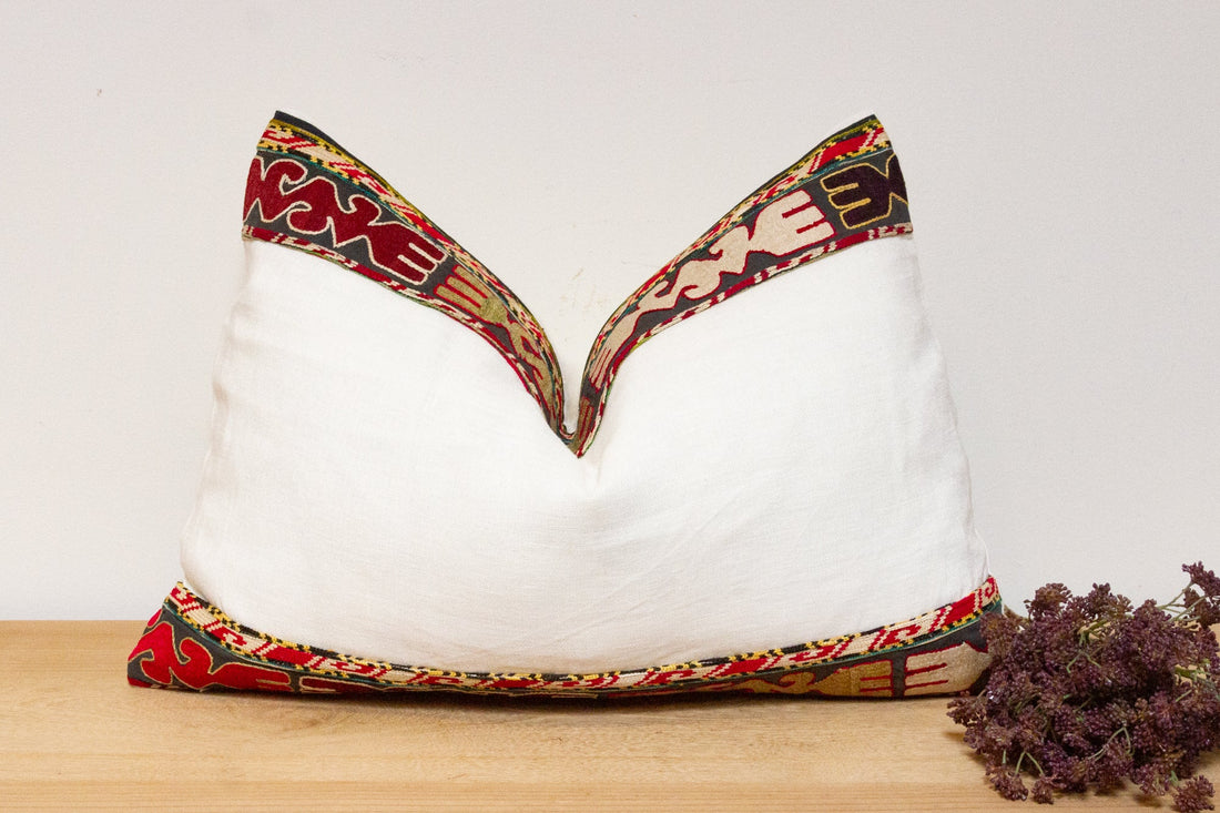Mani Antique Lakai Tribe Linen Pillow