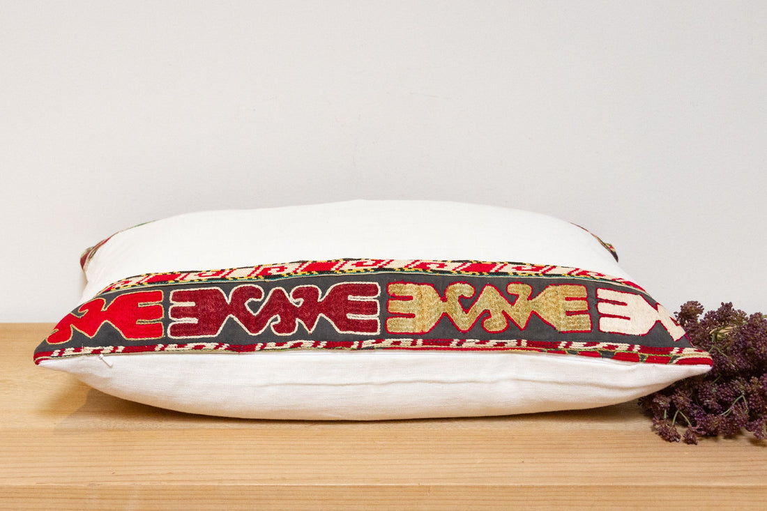 Mani Antique Lakai Tribe Linen Pillow