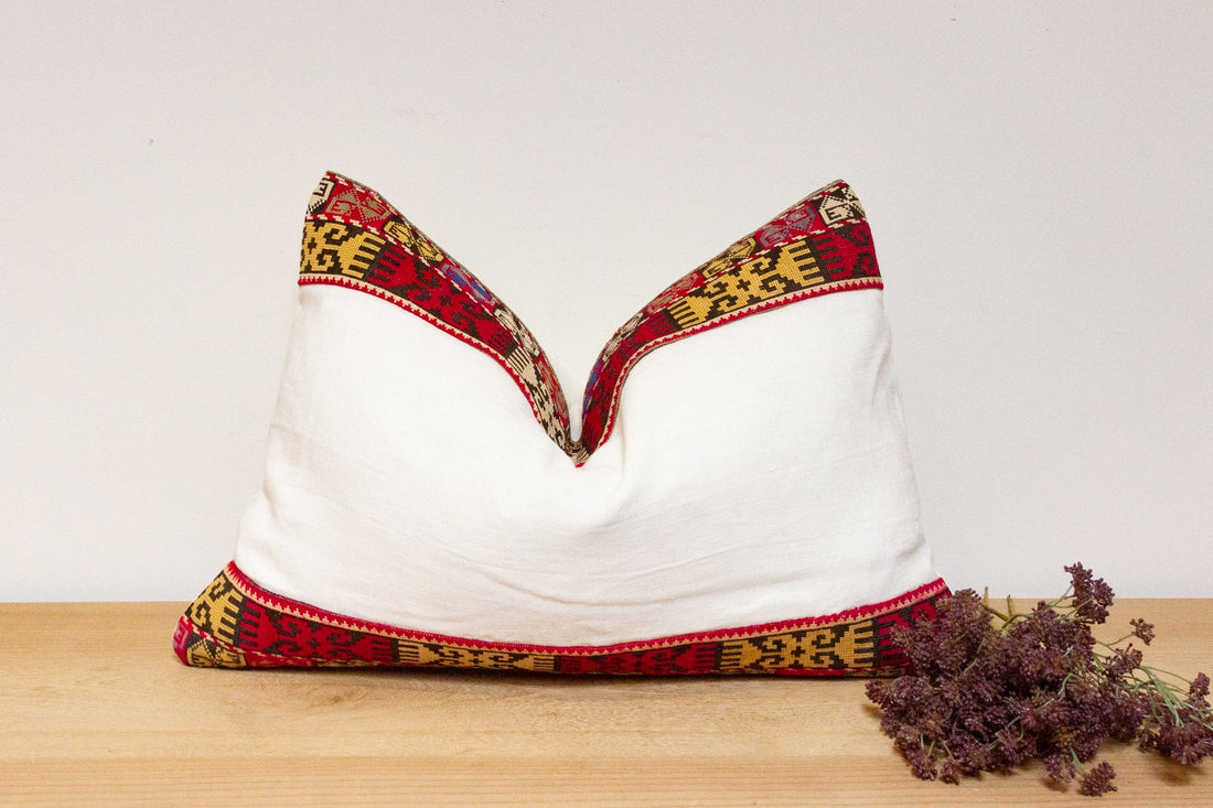 Azin Antique Lakai Tribe Linen Pillow