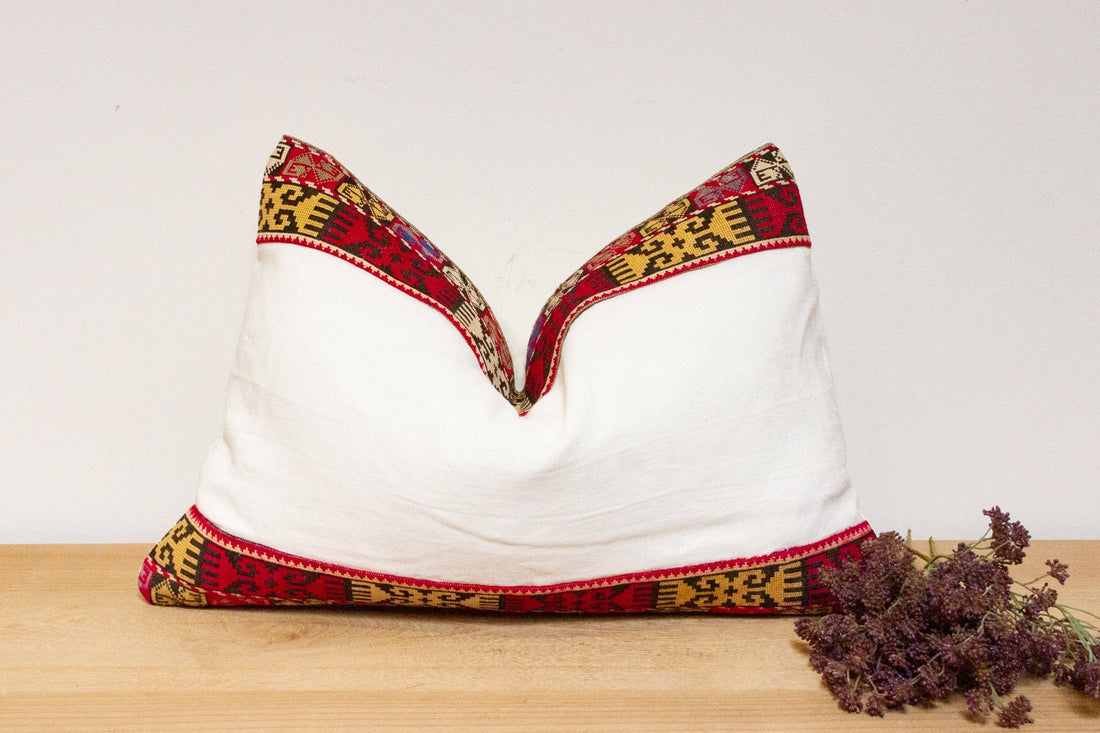 Azin Antique Lakai Tribe Linen Pillow (Trade)