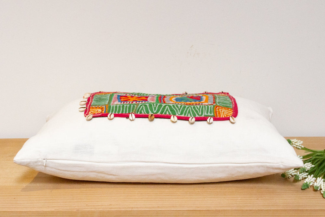 Bhamala Himalayas Tribal Antique Linen Pillow