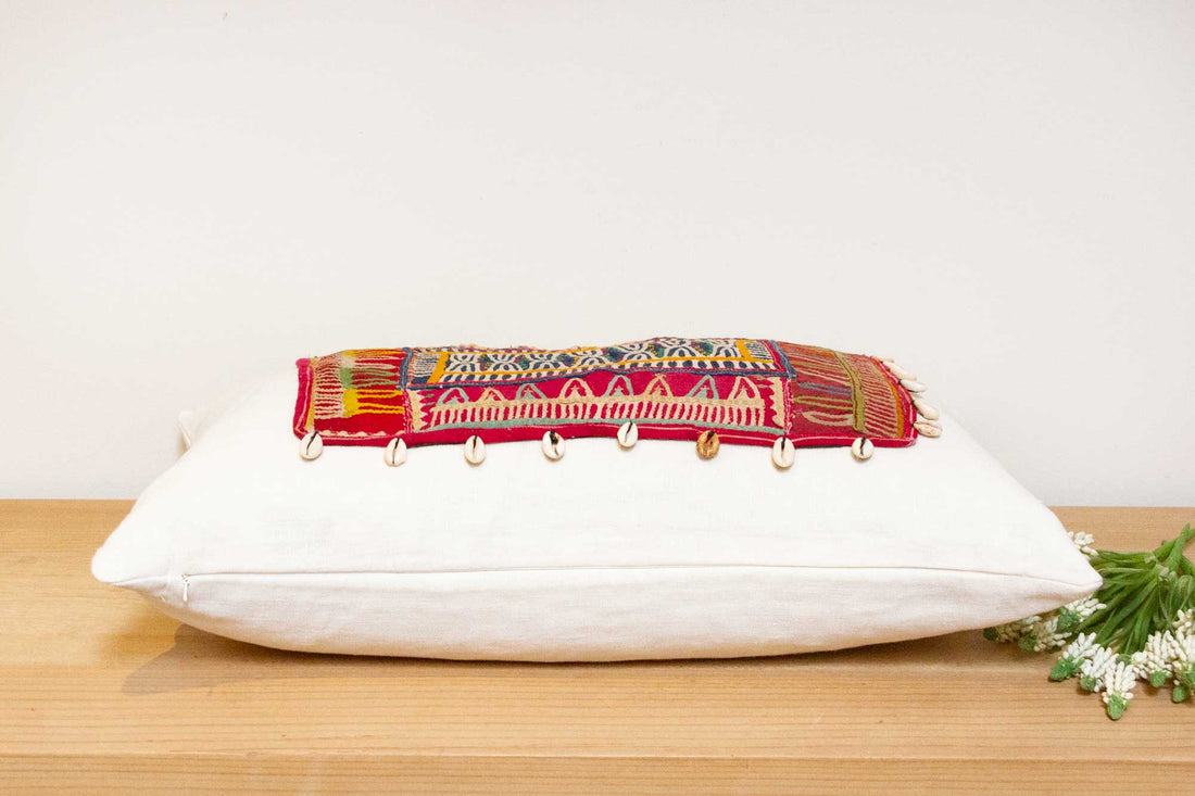 Tial Himalayas Tribal Antique Linen Pillow