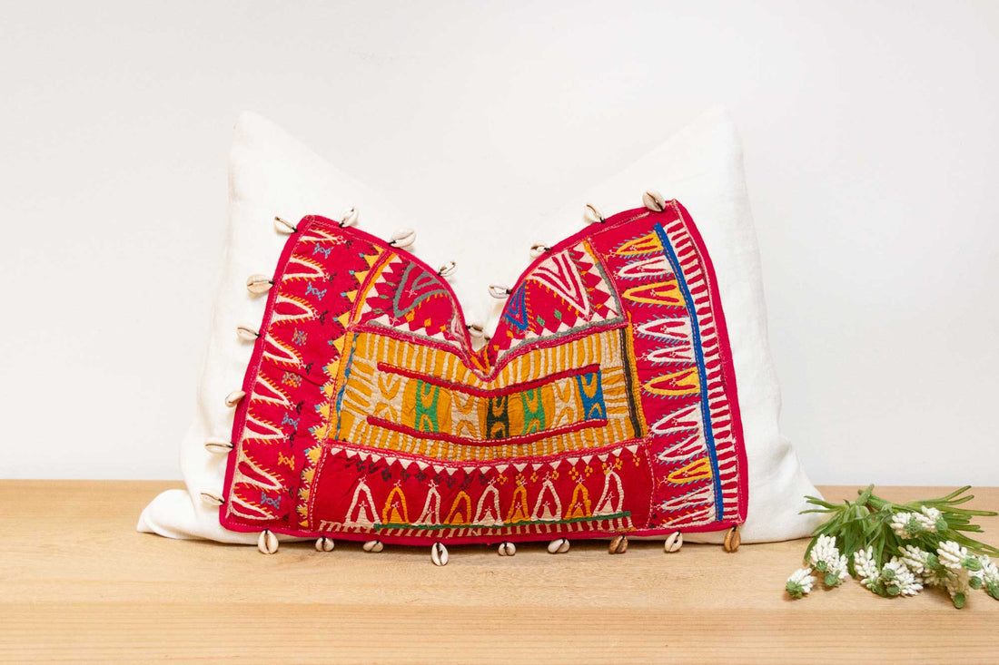 Chajian Himalayas Tribal Antique Linen Pillow