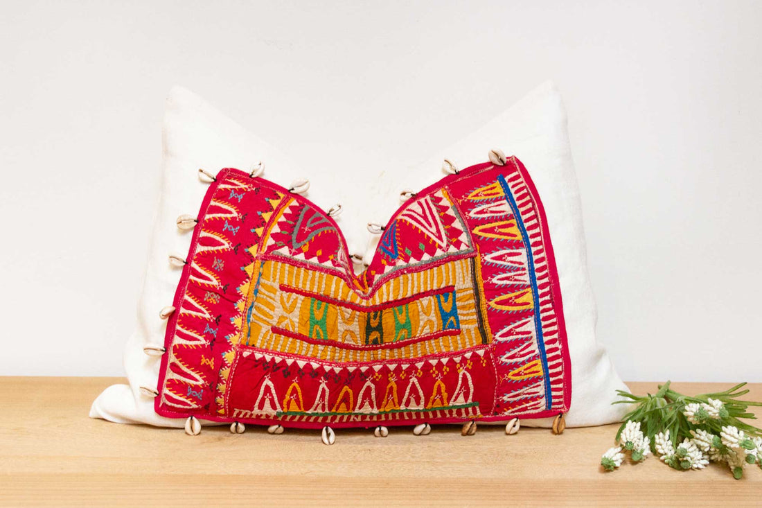 Chajian Himalayas Tribal Antique Linen Pillow