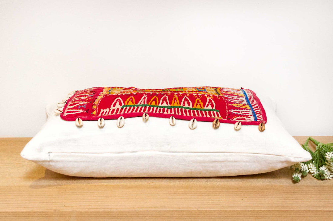 Chajian Himalayas Tribal Antique Linen Pillow