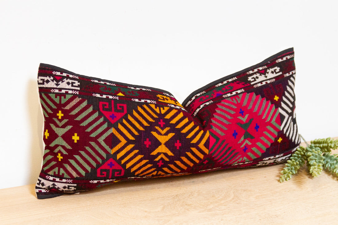 Esin Antique Lakai Tribe Linen Pillow