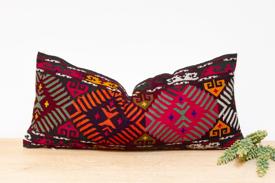 Imam Antique Lakai Tribe Linen Pillow