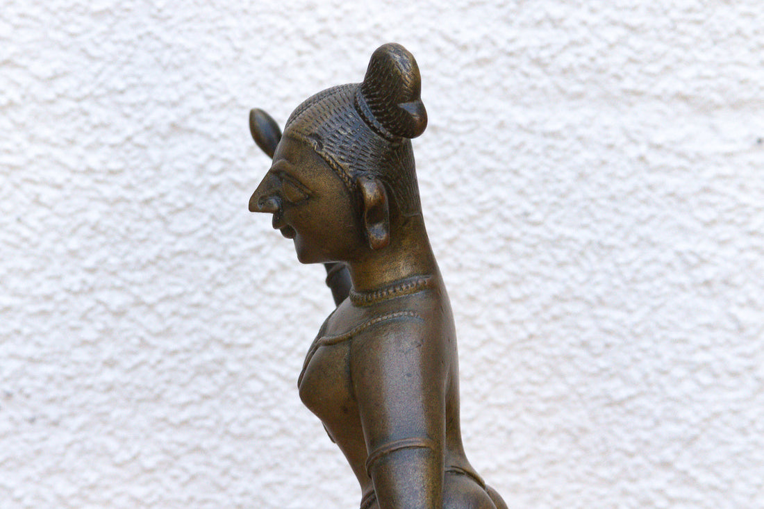 Antique Oil Rubbed Bronze Celestial Aspara