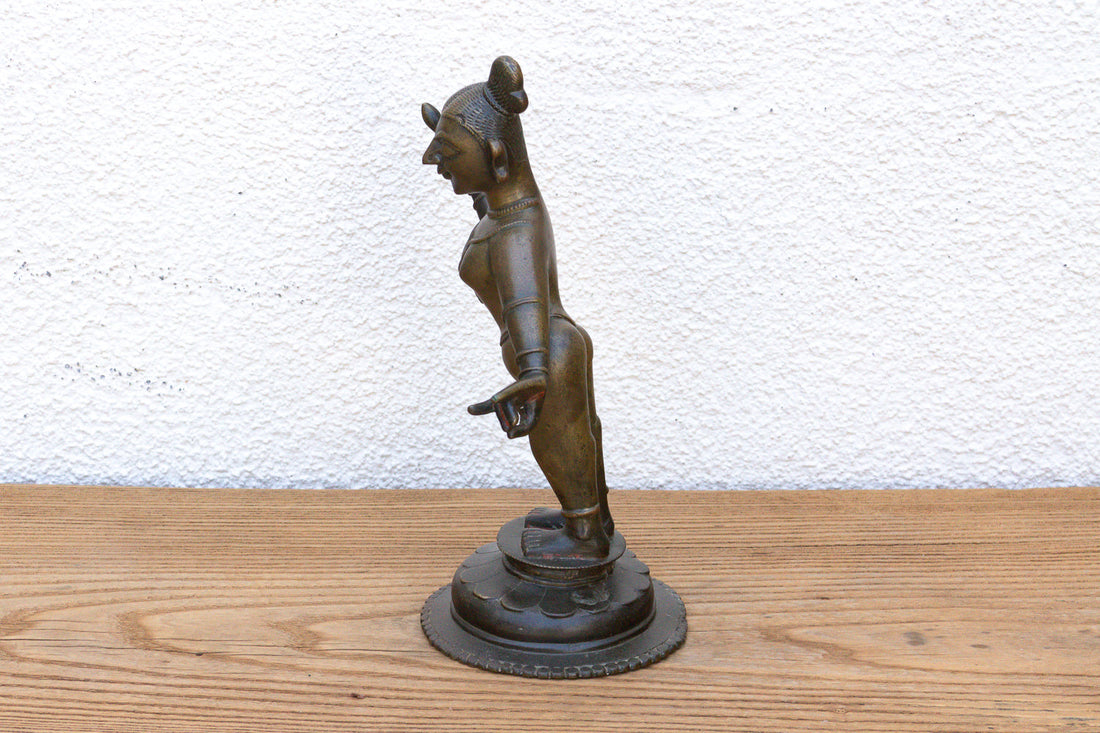 Antique Oil Rubbed Bronze Celestial Aspara