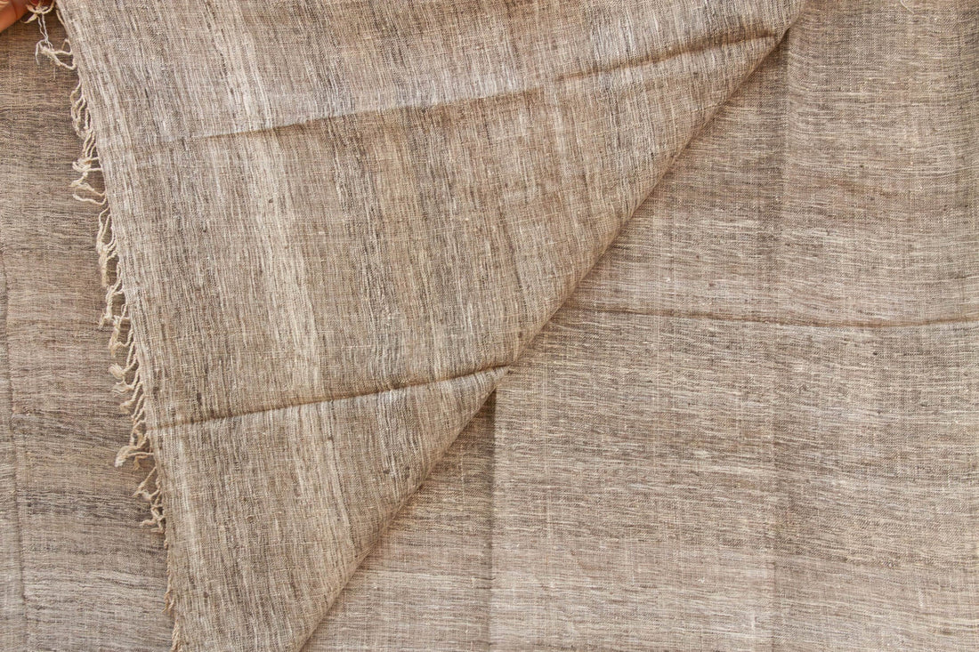 Organic Peace Silk Throw, Brown Clay
