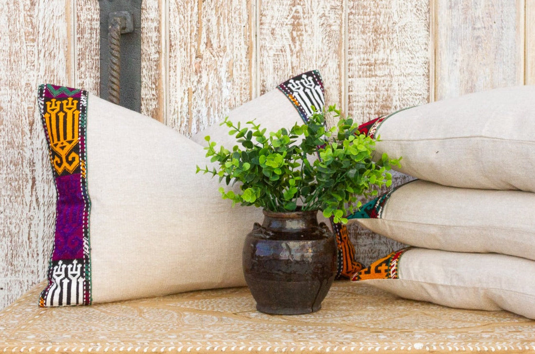 Ami Linen Tribal Border Pillow