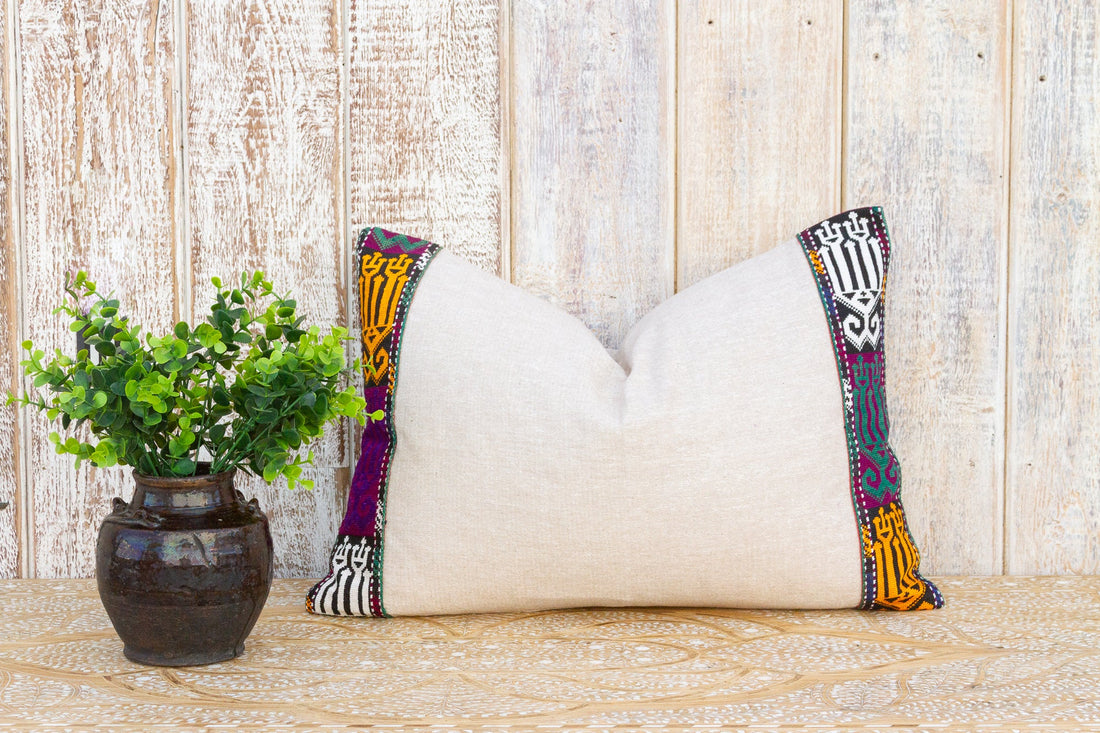 Ami Linen Tribal Border Pillow