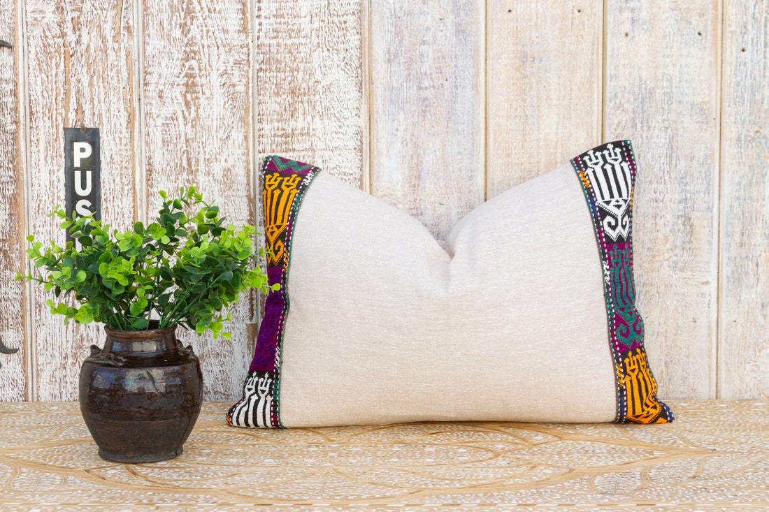 Ami Linen Tribal Border Pillow