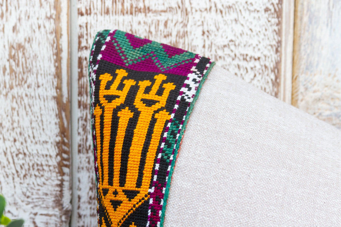 Ami Linen Tribal Border Pillow