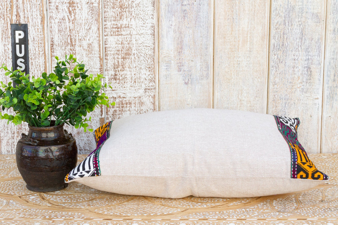 Ami Linen Tribal Border Pillow