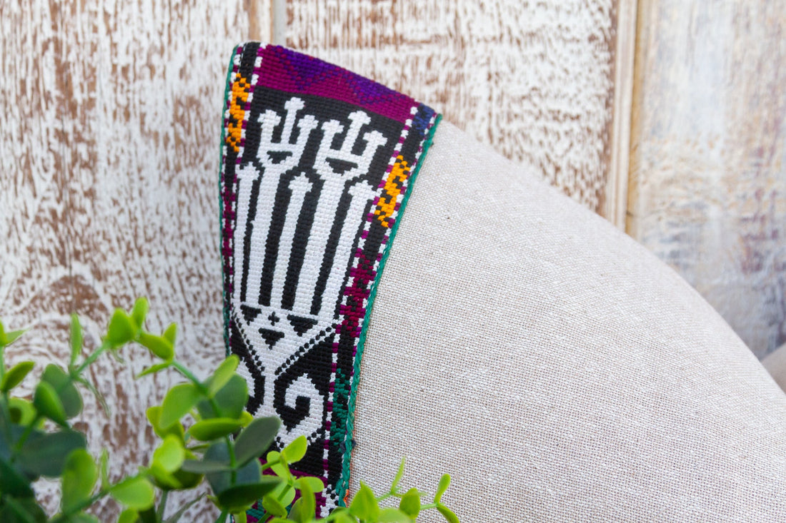 Ciona Linen Tribal Border Pillow