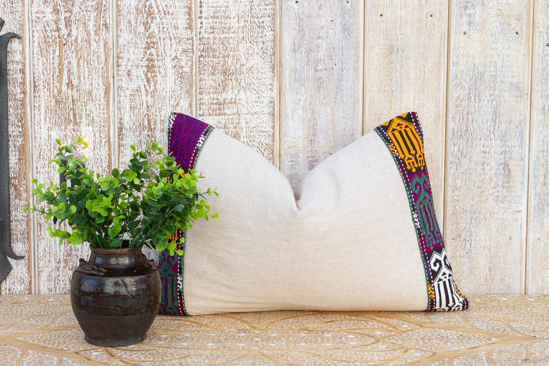 Dvita Linen Tribal Border Pillow