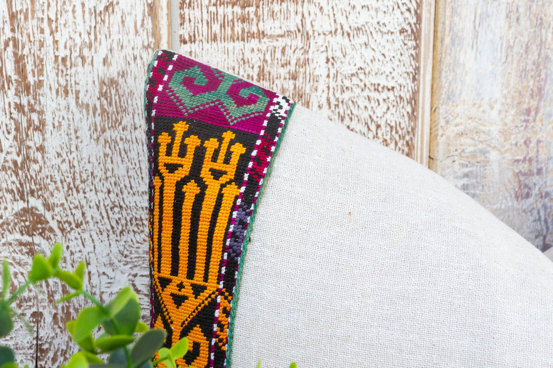 Eden Linen Tribal Border Pillow (Trade)