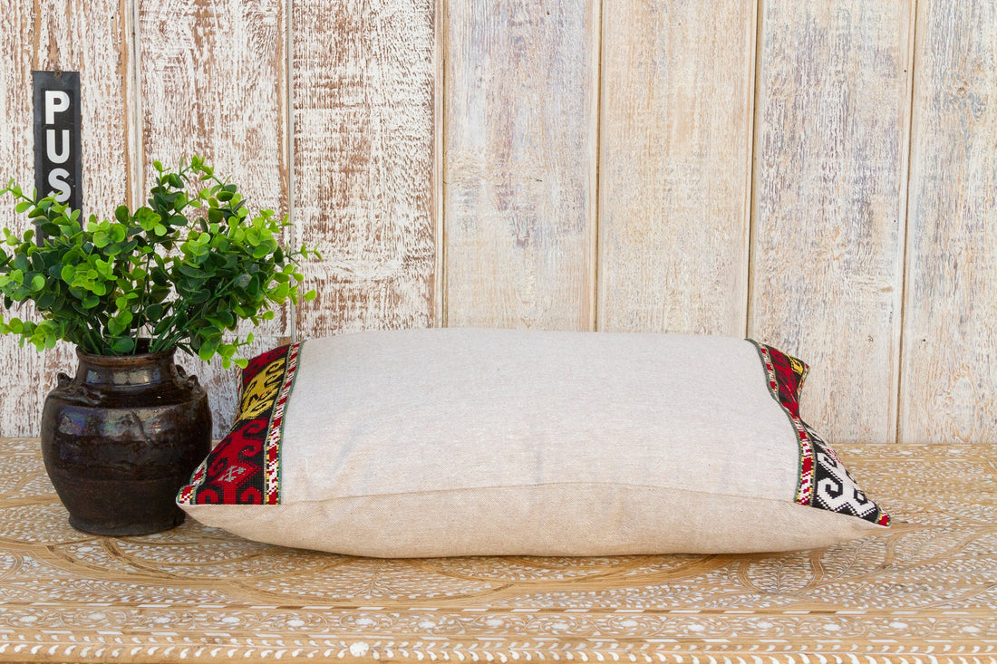 Giti Linen Tribal Border Pillow