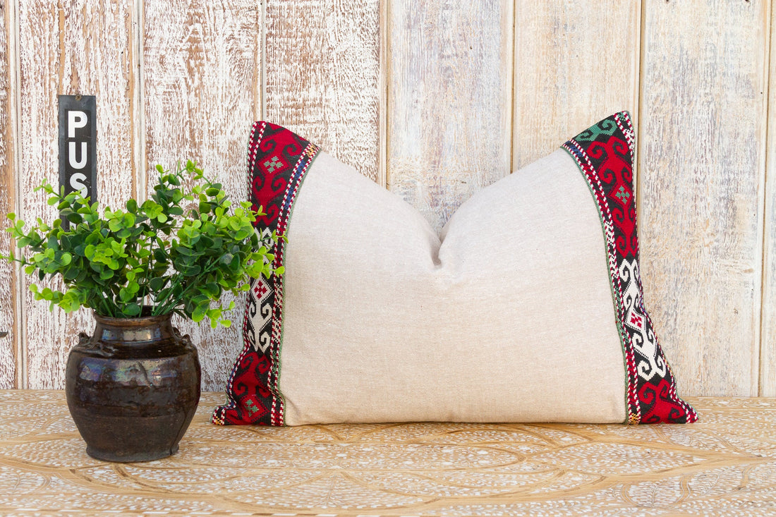 Homa Linen Tribal Border Pillow