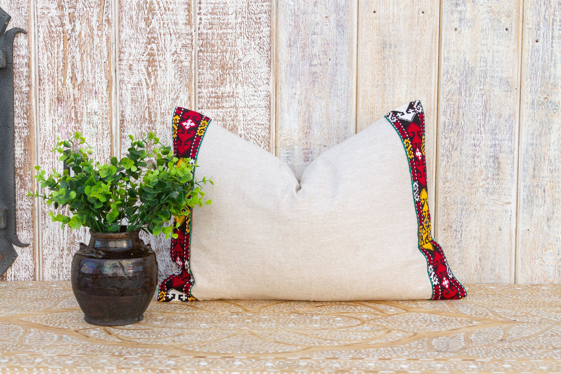Joya Linen Tribal Border Pillow