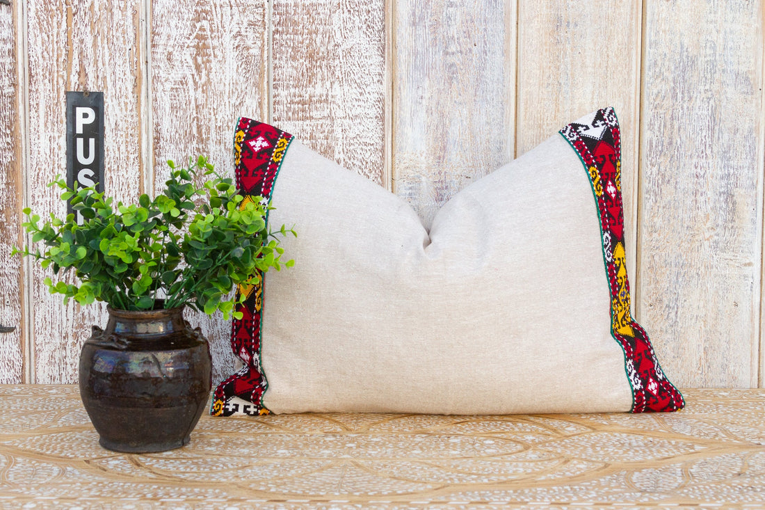 Joya Linen Tribal Border Pillow