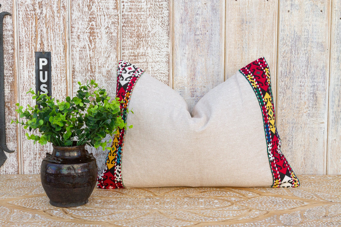 Luna Linen Tribal Border Pillow