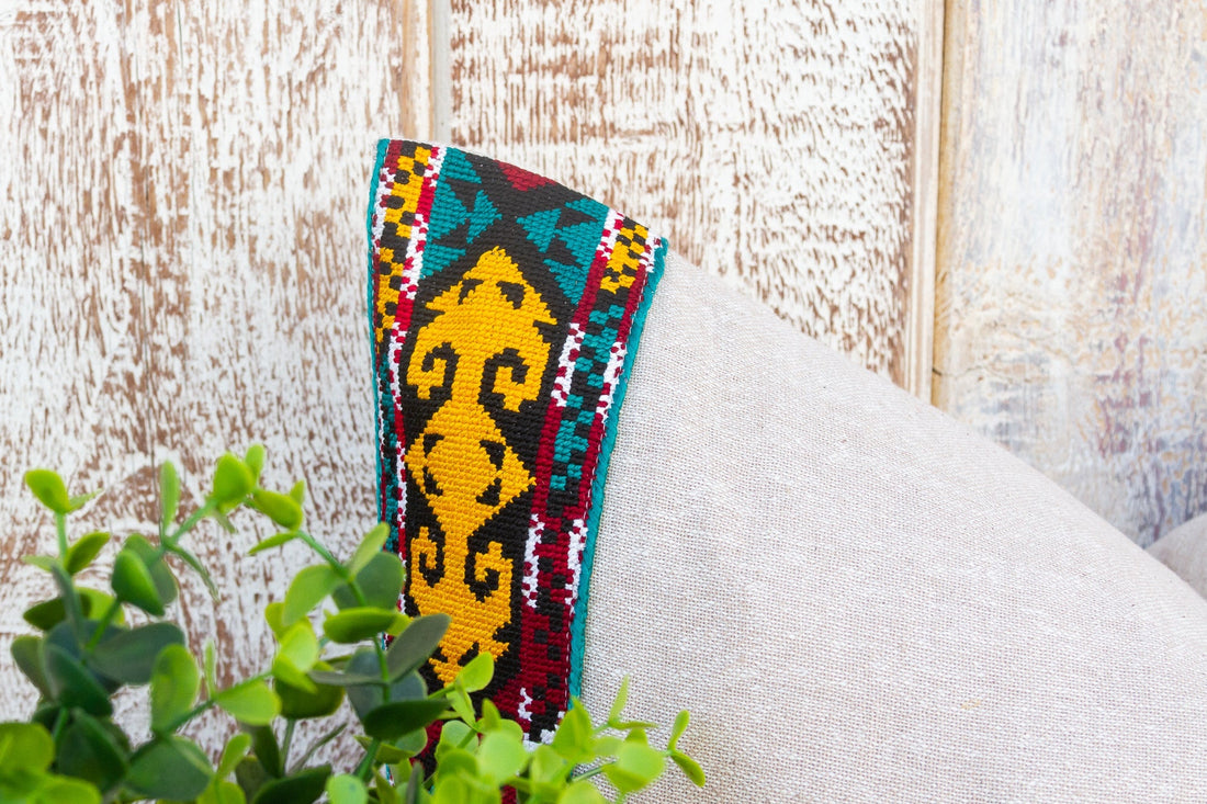 Mahu Linen Tribal Border Pillow (Trade)