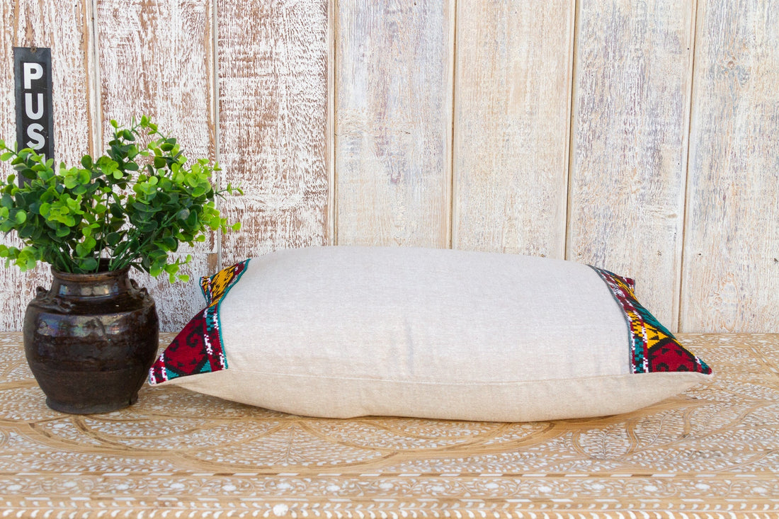 Mahu Linen Tribal Border Pillow (Trade)