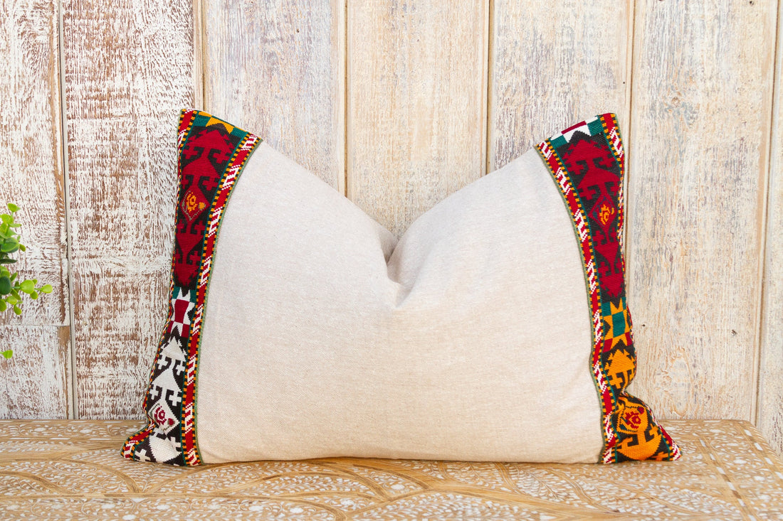 Usri Linen Tribal Border Pillow