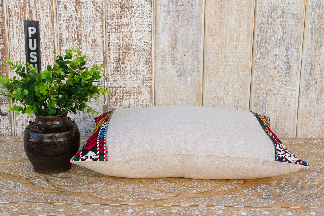 Zue Linen Tribal Border Pillow