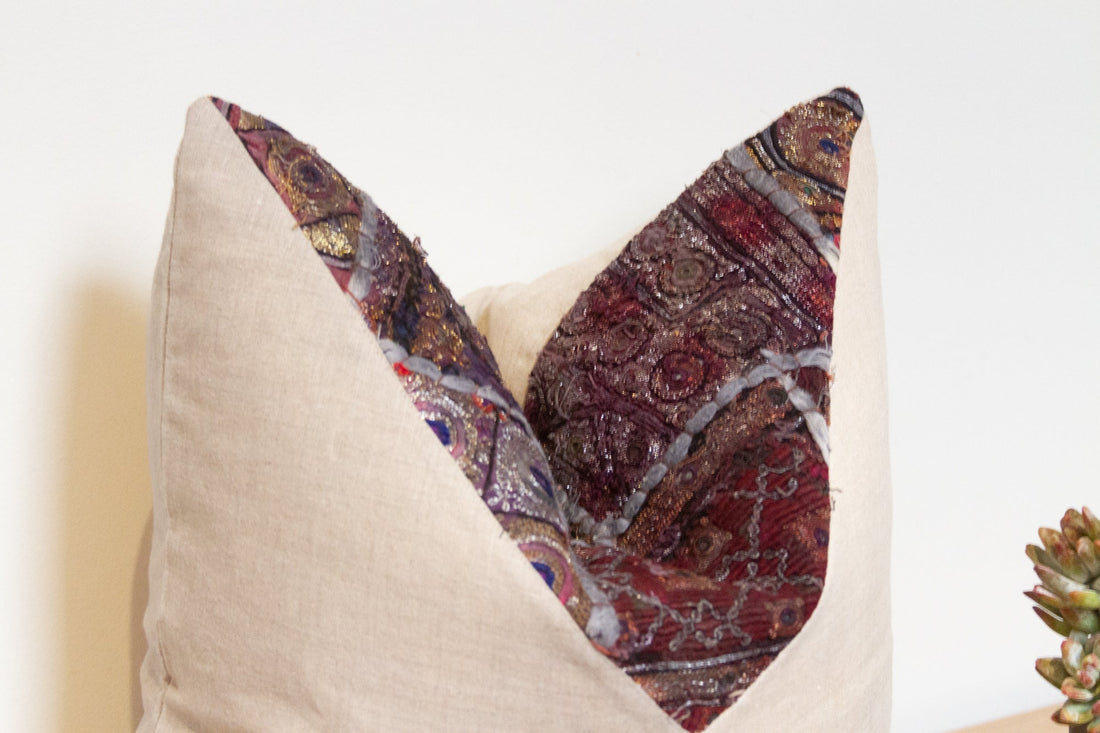 Nilo Antique Tapestry Linen Pillow