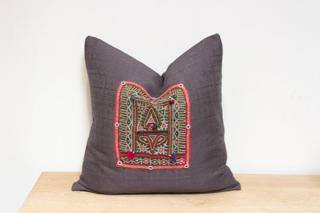 Beli Antique Tapestry Linen Pillow
