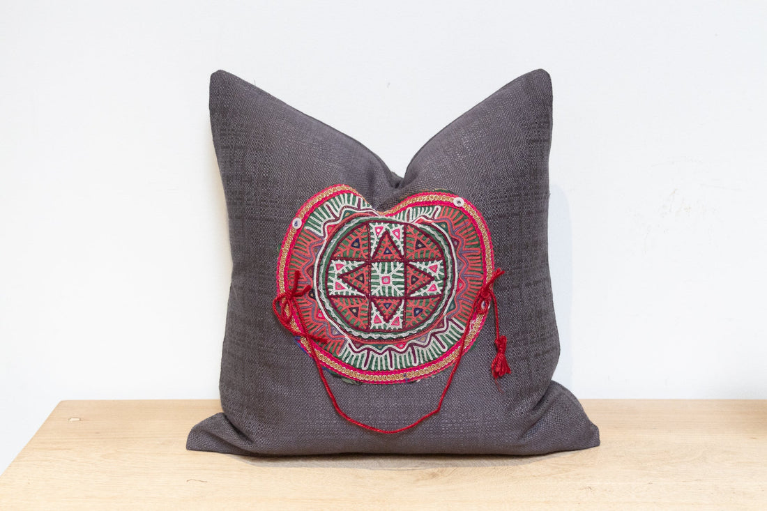 Sanna Antique Tapestry Linen Pillow