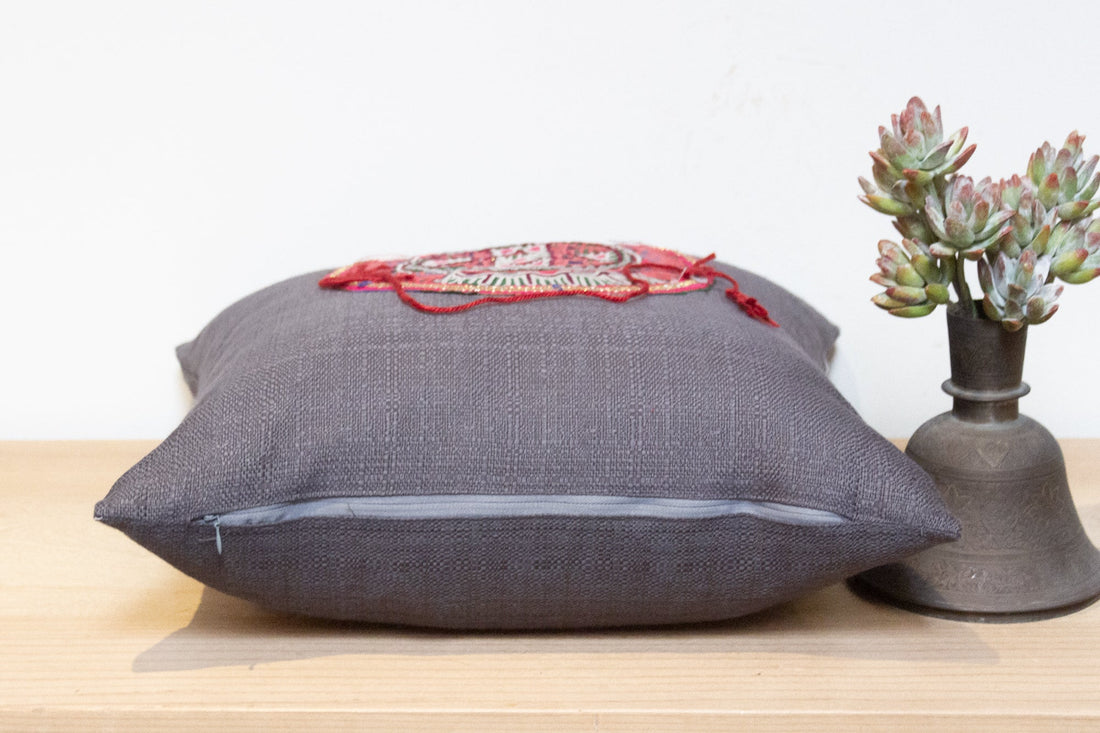 Sanna Antique Tapestry Linen Pillow