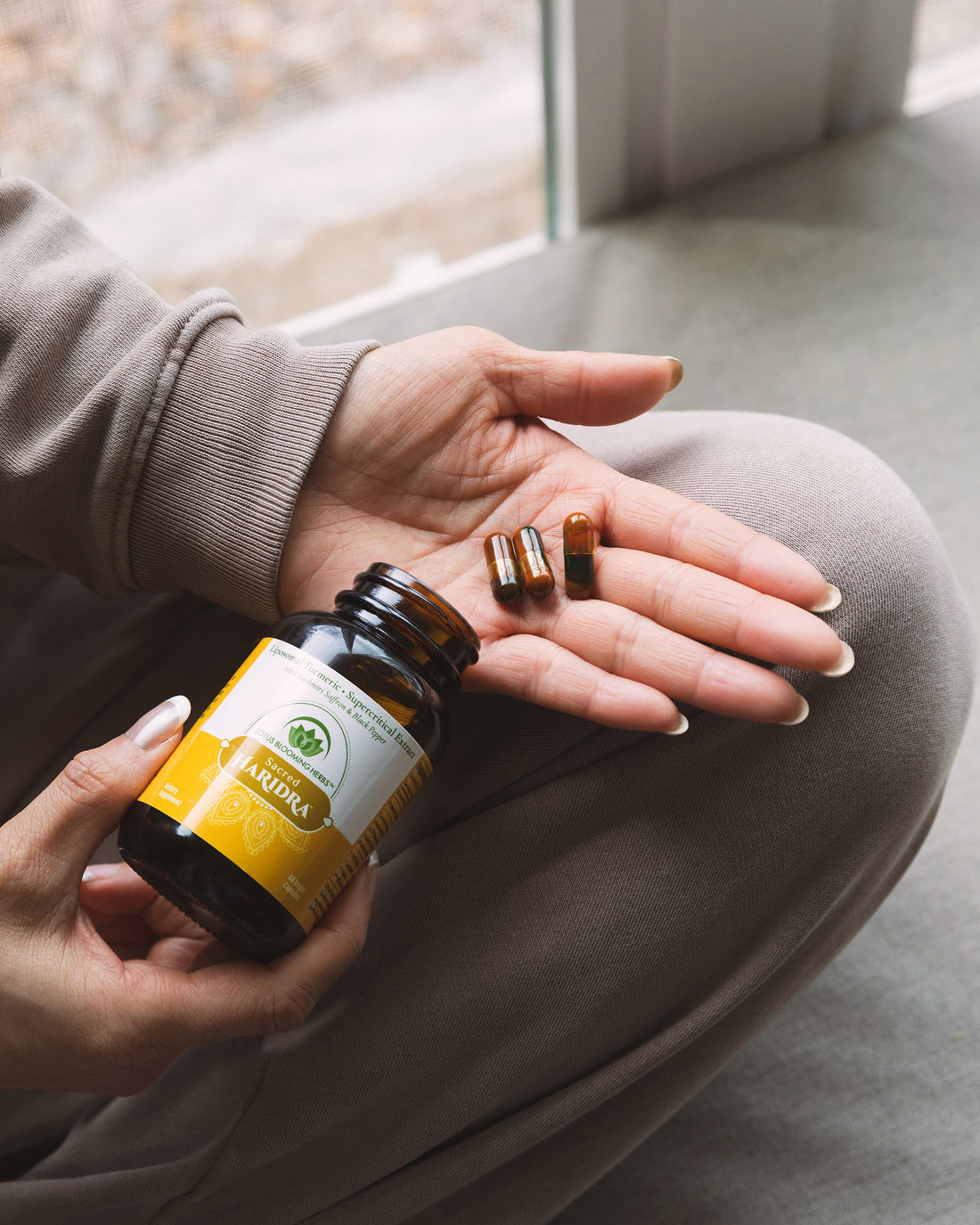 Sacred Haridra™ | Supercritical Extract of Turmeric, Kashmiri Saffron and Black Pepper in Liposomal Form (60 vegan capsules)
